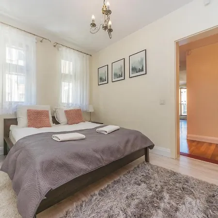 公寓 Pomorskie Apartamenty Trzy Gracje 索波特