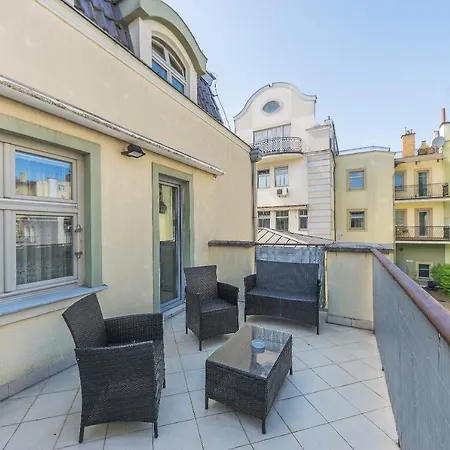 Pomorskie Apartamenty Trzy Gracje 索波特